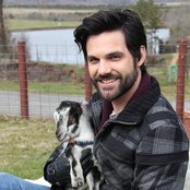 Cody Belew - List pictures