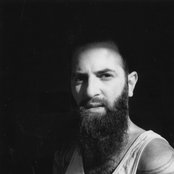 Avishai Cohen - List pictures