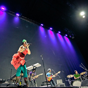 The Wow - List pictures