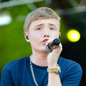 Isac Elliot - List pictures