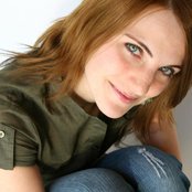 Andrea Hamilton - List pictures