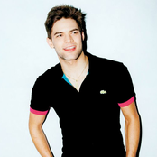 Jeremy Jordan - List pictures