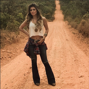 Paula Fernandes - List pictures