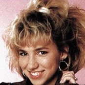 Debbie Gibson - List pictures