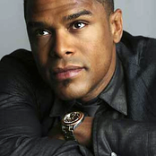 Maxwell - List pictures