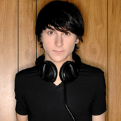 Mitchel Musso - List pictures
