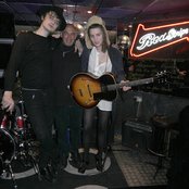 Coco Sumner - List pictures