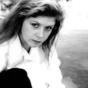 Kirsty Maccoll - List pictures
