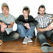 Feeder - List pictures