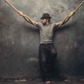 Bisbal - List pictures