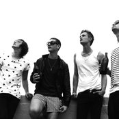 Van She - List pictures