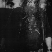 Trepaneringsritualen - List pictures