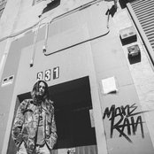 Moxie Raia - List pictures