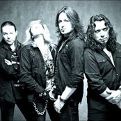 Stryper - List pictures