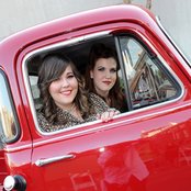 The Secret Sisters - List pictures