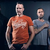 Mustasch - List pictures