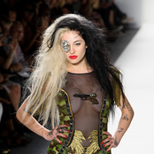 Porcelain Black - List pictures