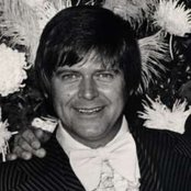 Dallas Frazier - List pictures