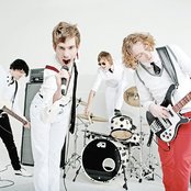 Di-rect - List pictures