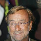 Lucio Dalla - List pictures