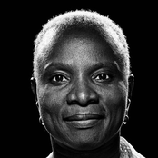 Angelique Kidjo - List pictures
