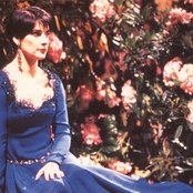 Enya - List pictures