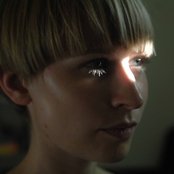 Jenny Hval - List pictures