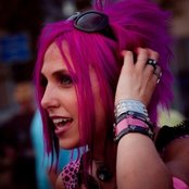 Icon For Hire - List pictures