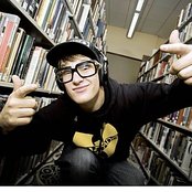 Mc Lars Horris - List pictures