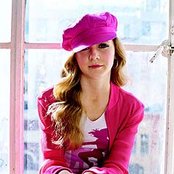 Nikki Webster - List pictures