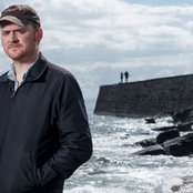 James Yorkston - List pictures