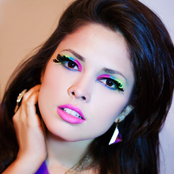 Jullie - List pictures