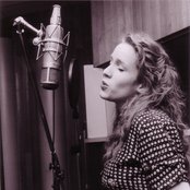 Alex Pangman - List pictures