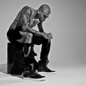 Chris Brown - List pictures