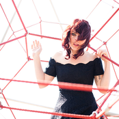 Hannah Georgas - List pictures