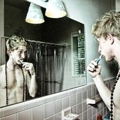 Asher Roth - List pictures