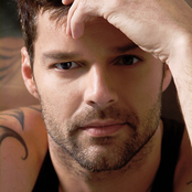 Ricky Martin - List pictures
