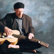 Harry Manx - List pictures