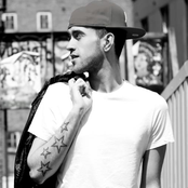 Mike Hough - List pictures