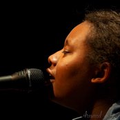 Mirel Wagner - List pictures