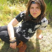 Mirah - List pictures