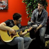 Danny Gokey - List pictures