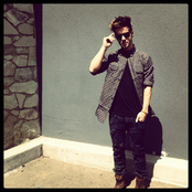 Travis Garland - List pictures