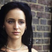 Lennon - List pictures