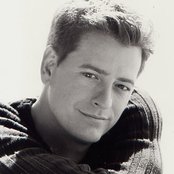 Gil Grand - List pictures