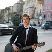 Josh Stanley - List pictures