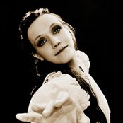 Anneli Drecker - List pictures