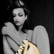 Luciana - List pictures