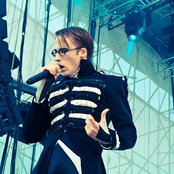 The Correspondents - List pictures