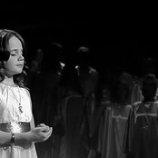 Amira Willighagen - List pictures